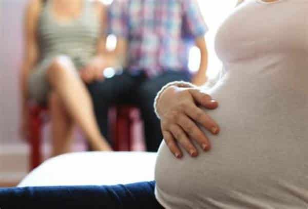 Mang thai hộ vì mục đích nhân đạo: Khái niệm, điều kiện, thủ tục [2022]