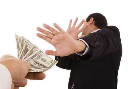 Bộ luật Dân sự 2015 quy định như thế nào về Từ chối nhận di sản thừa kế?