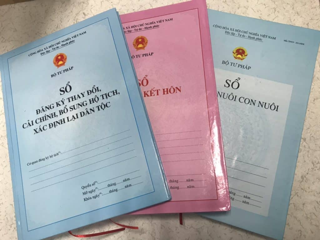 thay đổi họ tên cho con