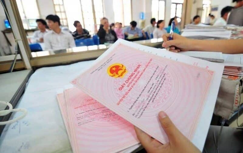 Có được sang tên Sổ đỏ khi vẫn còn nợ tiền thuê đất không?