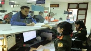 Người phải thi hành án dân sự có bị tạm hoãn xuất cảnh ra nước ngoài không?