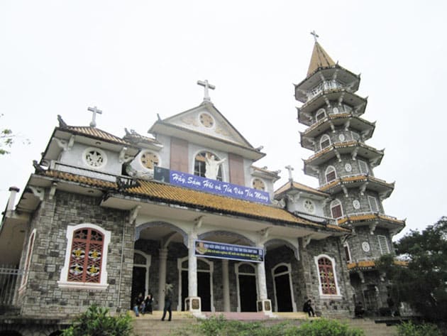 Đất cơ sở tôn giáo là gì? Quy định về việc cấp Sổ đỏ, quản lý đất cơ sở tôn giáo 2022
