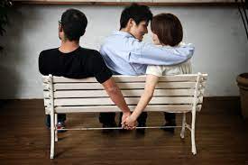 ngoại tình
