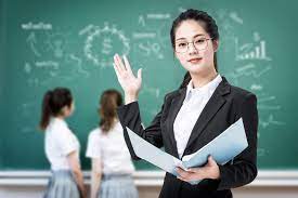 Giáo viên ngoại tình có bị đuổi việc không? 2022