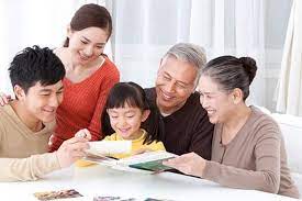 Tài sản của người chưa thành niên. Ông bà có được quản lý khi bố mẹ đi nước ngoài? Bố mẹ có được bán tài sản của con chưa thành niên không? 2022