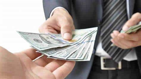 Hành vi cho vay nặng lãi trong giao dịch dân sự có bị truy cứu trách nhiệm hình sự không? (2023)