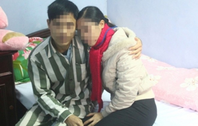 Chồng đang chấp hành án phạt tù thì vợ có được ly hôn không và nếu được thì nộp đơn ly hôn ở đâu? (2023)