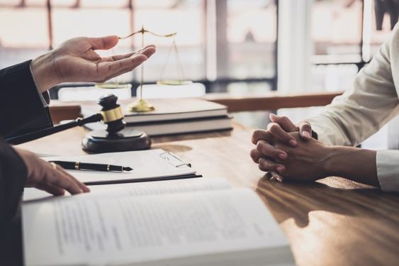 Mức án phí ly hôn mới nhất năm 2023 và nghĩa vụ chịu án phí sơ thẩm
