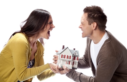 Chế độ tài sản của vợ chồng là gì? Đặc điểm và nguyên tắc chế độ tài sản của vợ chồng?