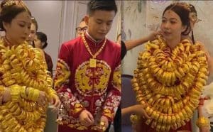 Vàng được trao trong ngày cưới là tài sản riêng hay chung?